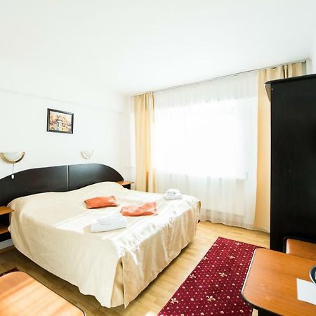 Hotel Gura Diham Buşteni Exterior foto
